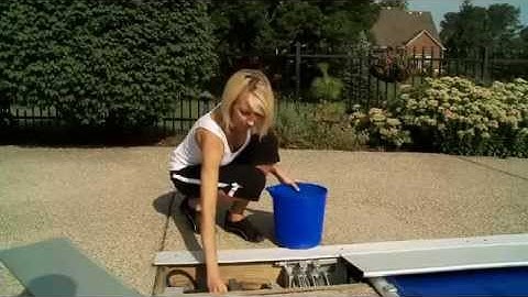 Proper Use and Care of an Automatic Pool Cover