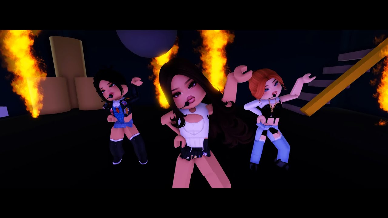 SERAPHIX (세라픽스) - Pretty Savage (Music Bank Roblox) (Hot Debut stage)