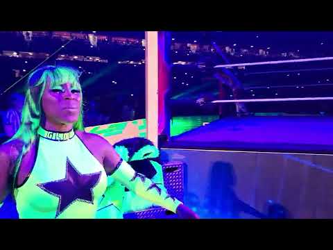 Natalya & Naomi Royal Rumble Entrance #wwe #wrestling ##royalrumble #natalya #naomi