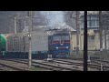 Дымящий шумящий тапок: ТЭП70-0088 с пригородным поездом отправляется со ст.Встречный