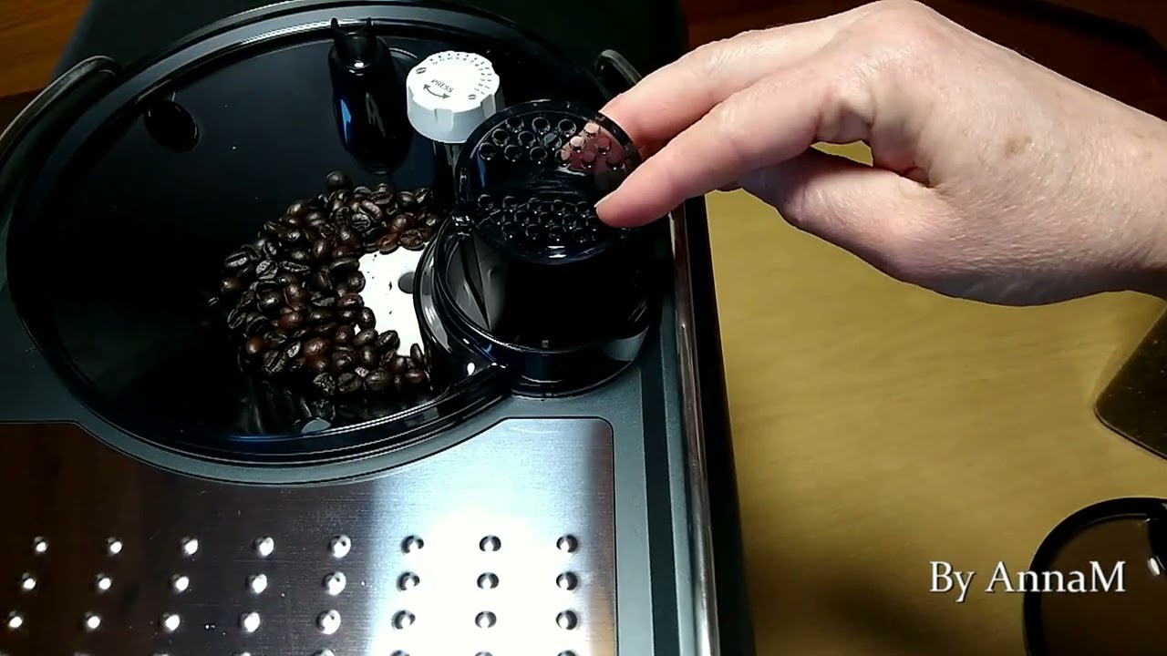 video Saeco Xelsis Deluxe SM8785/00 Volautomatische Espressomachine