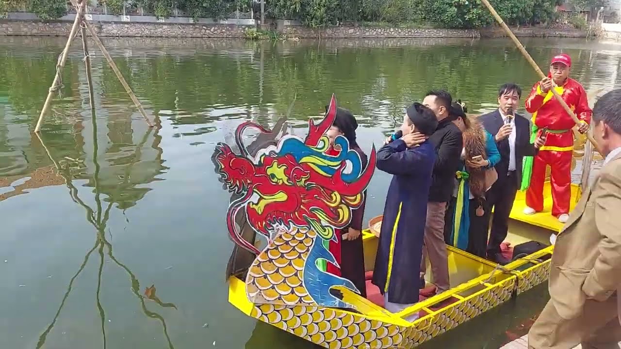 Cô Đôi Thượng Ngàn - Hội Làng Tạ Thượng