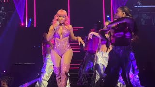 Nicki Minaj - Moment 4 Life - Live from The Pink Friday 2 Tour at The Barclays Center