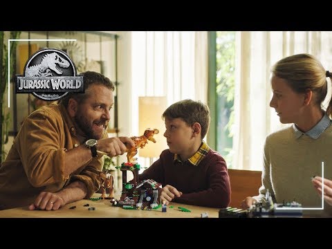 “Jurassic Pals” - LEGO Jurassic World - Mini Movie. 