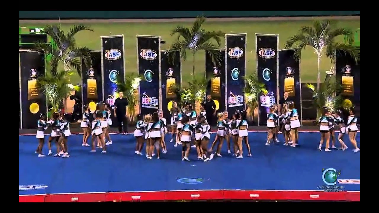 Cheer Extreme - Senior Elite [2014 Senior Large Finals] MultiCam