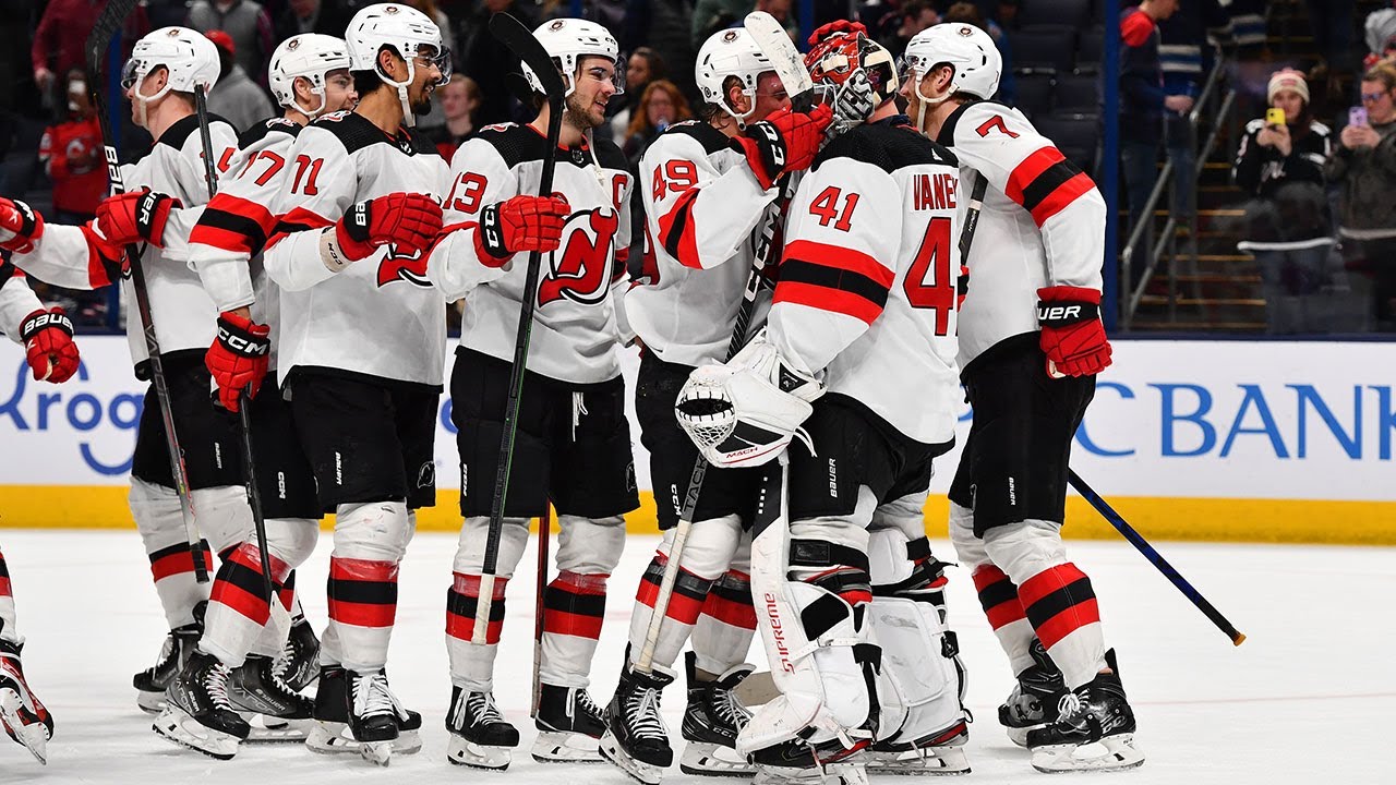 Ryan Graves' late goal lifts Devils past Blue Jackets