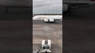 #planespotting - #birmingham - #emirates & #aerlingus - #airbusa380 & #atr72 - December 2025