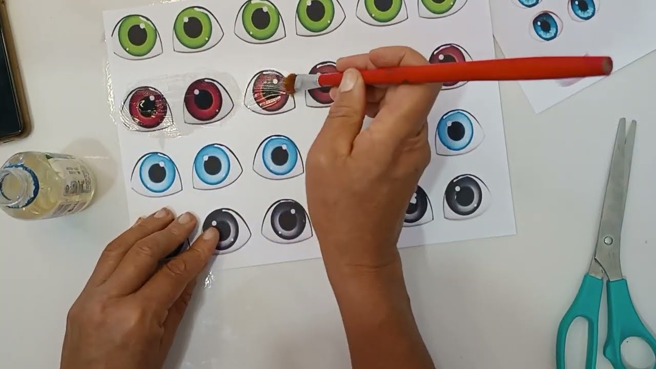 Como fazer olhos resinados para bonecas de pano💥 how to make resin eyes for rag dolls