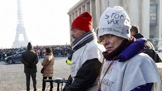 Obligation vaccinale : manifestations partout en Europe, mobilisation en baisse en France