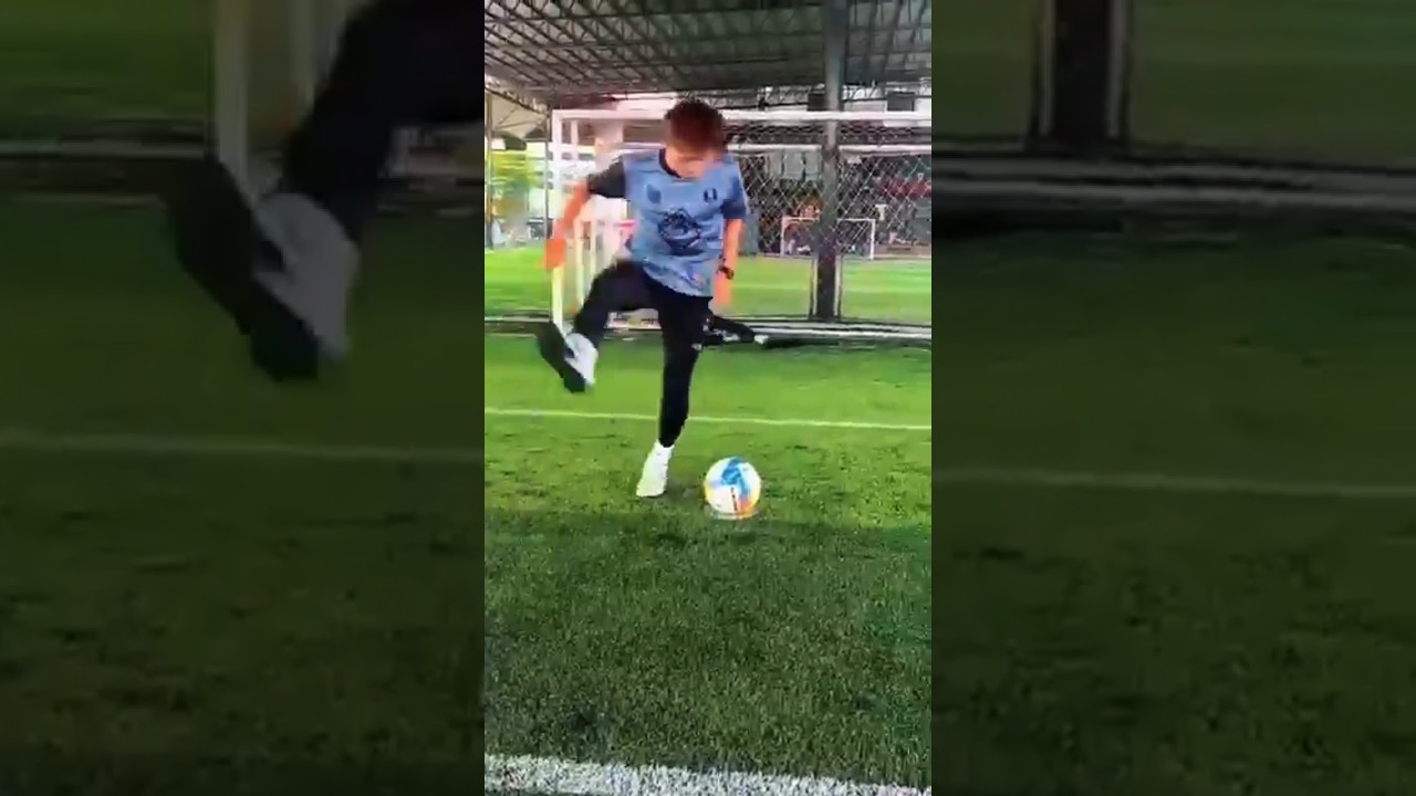 trap tutorial 🚀 skill ⚽#skills #football #footballskills #fifaworldcup #fifa
