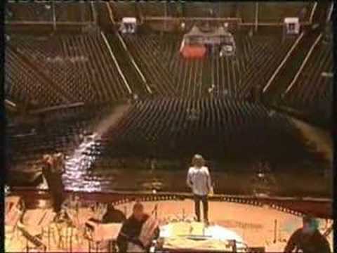 Andre Rieu and Orchestra - 'Send In The Clowns'