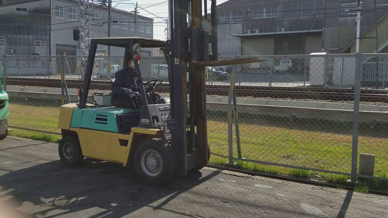 KOMATSU FD25-7-114415 – Used Forklift Japan | Advance