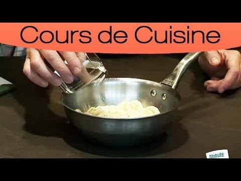 Vidéo: Comment Faire Une Casserole De Caillé De Banane De Régime