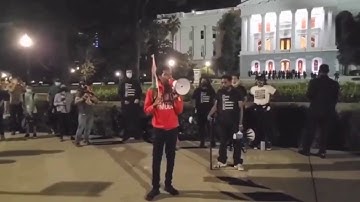 You’re not ready for the revolution if you ain’t shot no gun yet - this BLM activist says