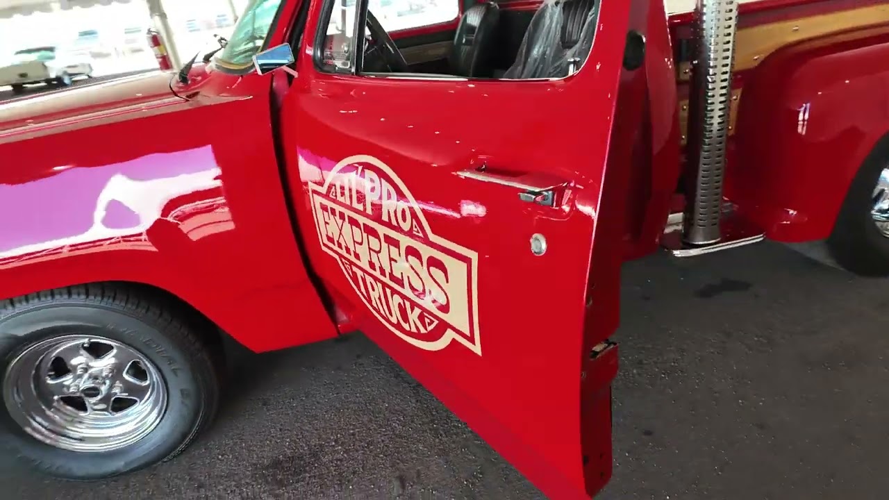 1979 DODGE D-100 LI'L RED EXPRESS CUSTOM PICKUP - Vehicle