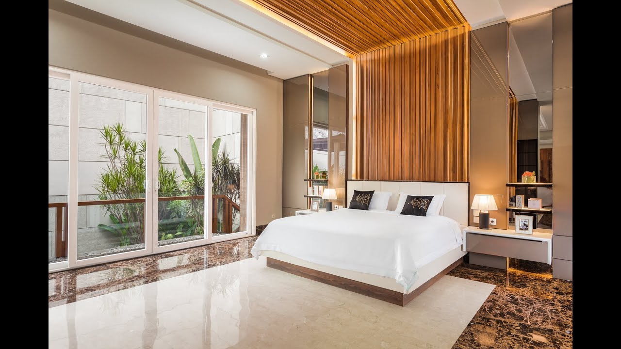 Premium Master Bedroom And Wardrobe
