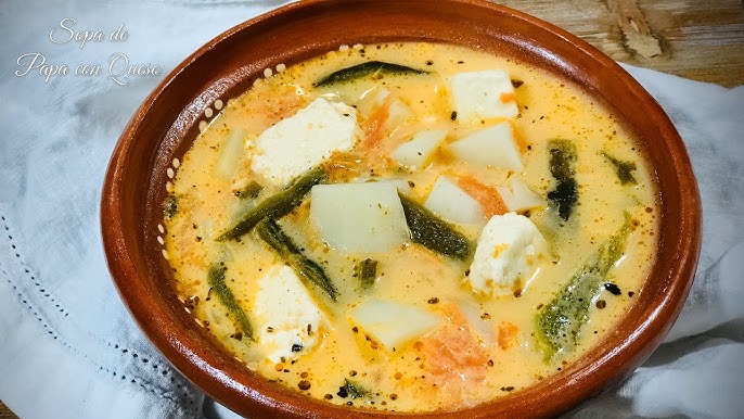 Caldo De Queso Con Papas