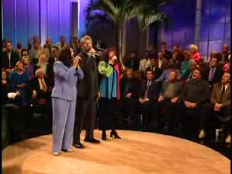 Gaither Homecoming - When God Seems So Near - Feat...