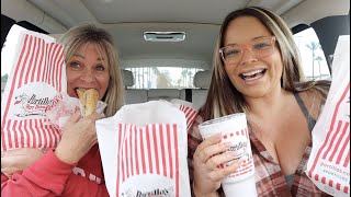 MOM'S FIRST TIME AT PORTILLO'S!