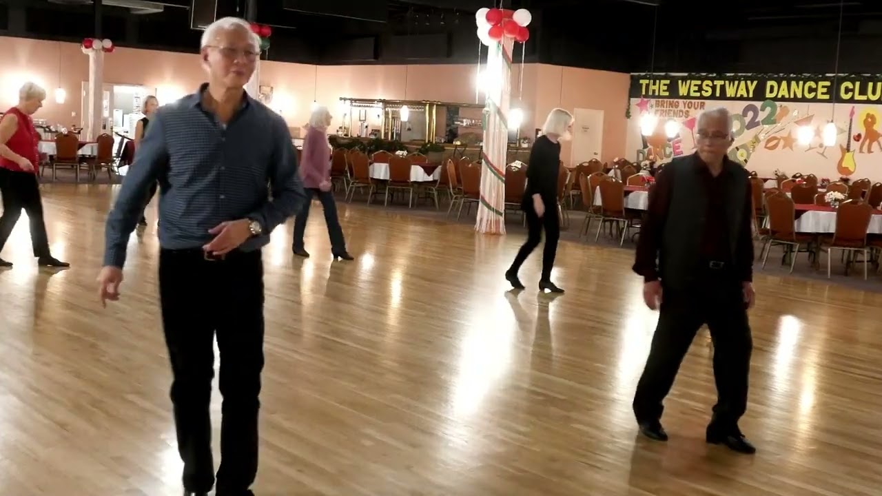 Mixing Moon Line Dance