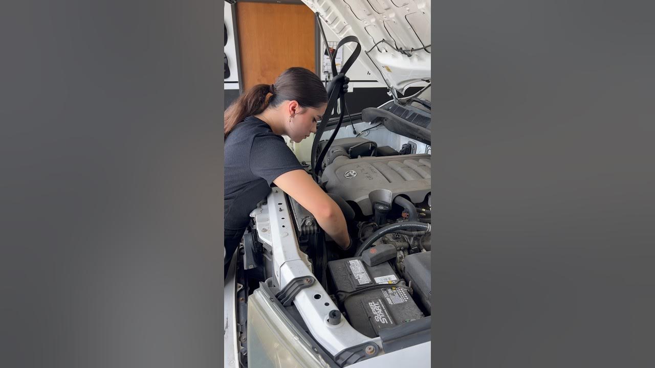 Fixing a squealing serpentine belt on this Toyota Tundra ️ - YouTube