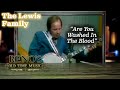 Little Roy Lewis plays the banjo 1975