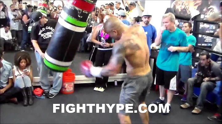 MIGUEL COTTO BLASTS THE HEAVYBAG IN PREPARATION FO...