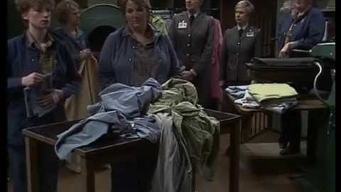 Prisoner: Cell Block H - Episode 422