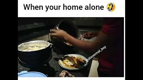 Being home alone is a disaster. 😂😂😂😂