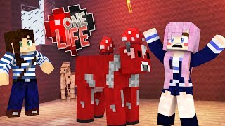 PRANKING LIZZIE FAIL (SHE CAUGHT ME!!!)  ONE LIFE SMP (EP.4)