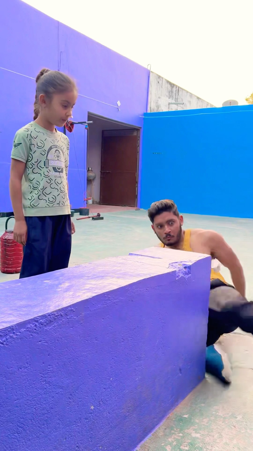 What kind of magic is this? ?? #funny #shortvideo