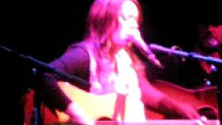 Video thumbnail of "Hillary Lindsey - Stronger"