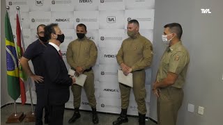 Policiais militares recebem homenagem por apreensão recorde de drogas