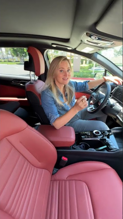 The new Kia Sportage EX trim comes with some great features!