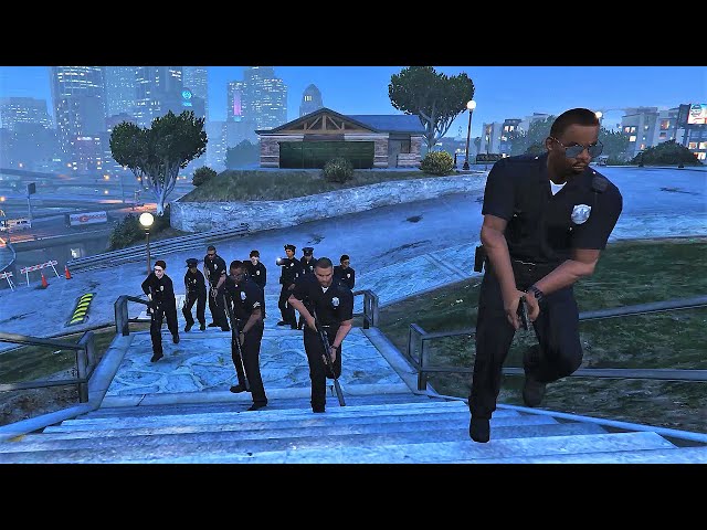 BAEP vs. Criminals in Favela! Insane GTA 5 Police Mod — Eightify