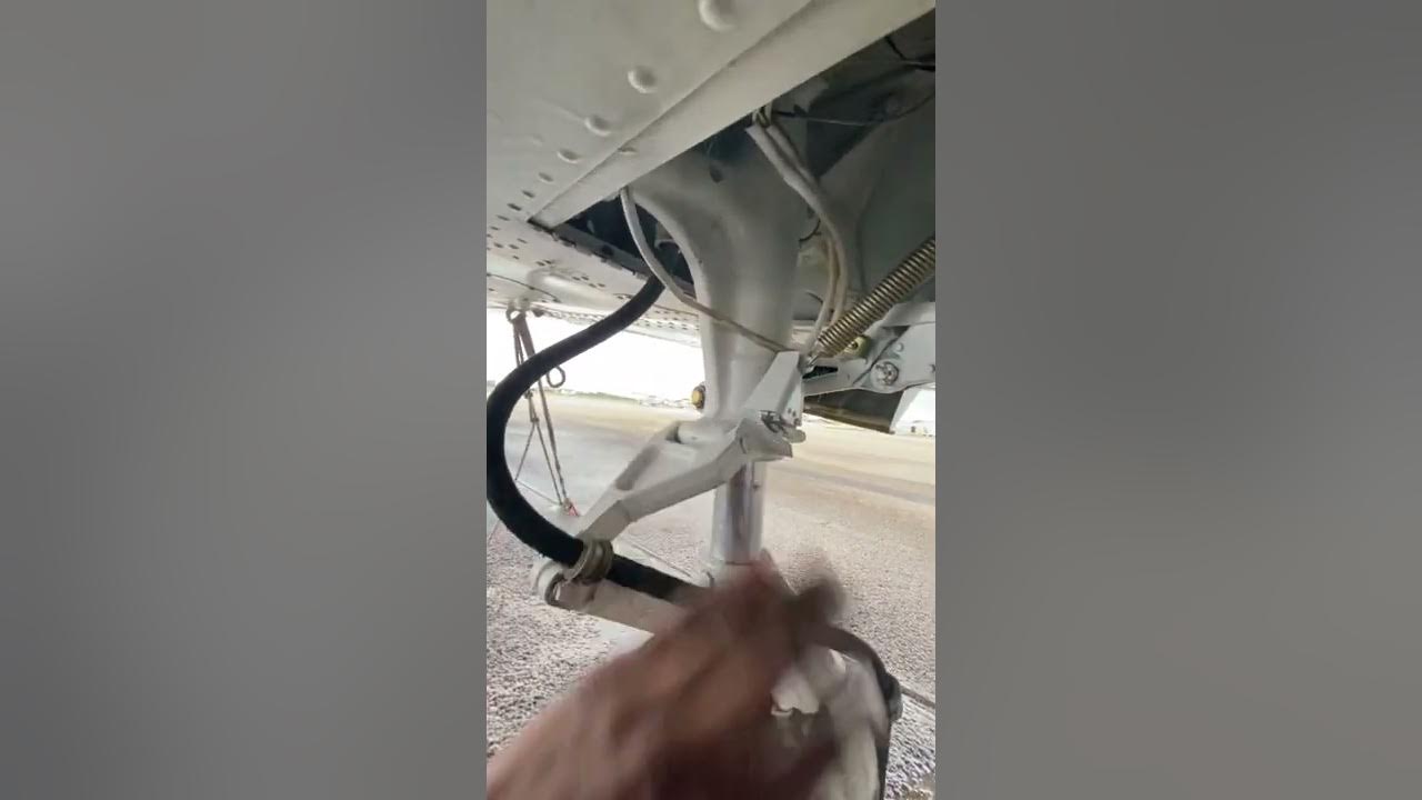 Piper Seminole Landing Gear System [Squat Switch] YouTube