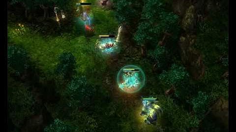 Heroes of Newerth - a courier is owning