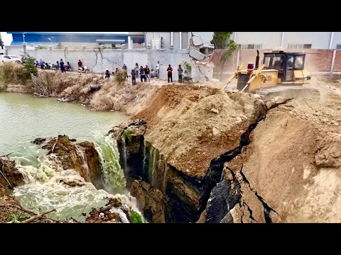 OMG!! Fantastic New Road Building For Defend Flood By Old Bulldozer CAT Delete and Many 15Ton trucks