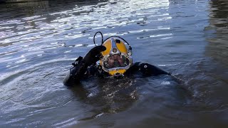 A Daily routine in the Life of a Commercial diver construction inshore
