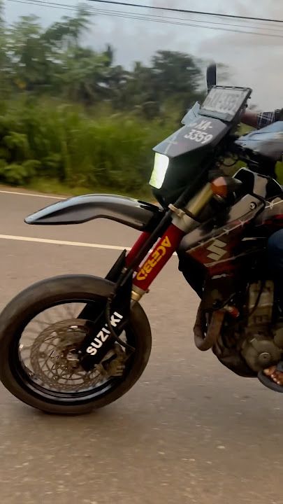 Drz 400 New FmF exhaust 👌🏾