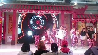 180215 nct 127 - intro + cherry bomb ...