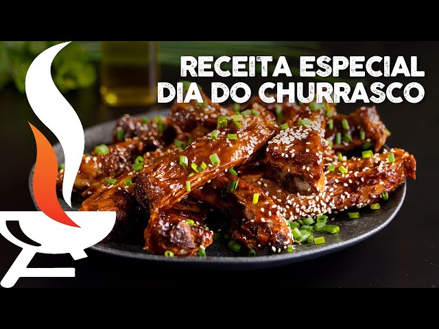 Receitas de espetos: churrasco grego e kafta de linguiça recheada