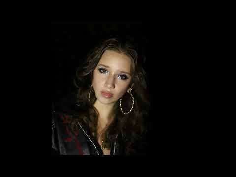 Famous Isabel Larosa Sped Up 400 Subscriber Special