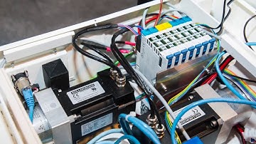 KOLLMORGEN AKM DC Low Voltage Servo Motor inside Probotics Packmann 200