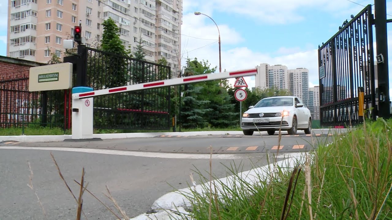 Ужск чкаловская. Стоянка на Громовой.