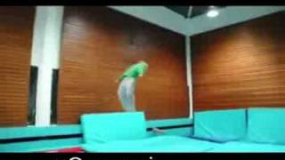 unbeleivable jumping.3gp