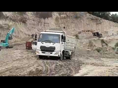 astra,-kuzer-dump-truck-!!!muatan-pasir
