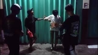 Download lagu anak lanang cover pengamen bratang surabaya