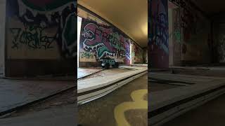 crawling in an abandoned building with the allrock h8h 1/8th scale crawler 👀#RC #cinematic