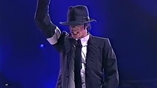 Michael Jackson - Dangerous (Live HIStory Tour In Auckland) (Remastered)